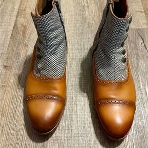 Taft Brown plaid zip boots